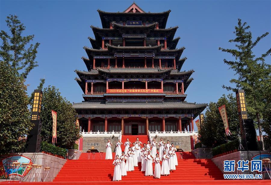 第61屆布爾諾國油炸出產(chǎn)線際呆板博覽會(huì)開幕
